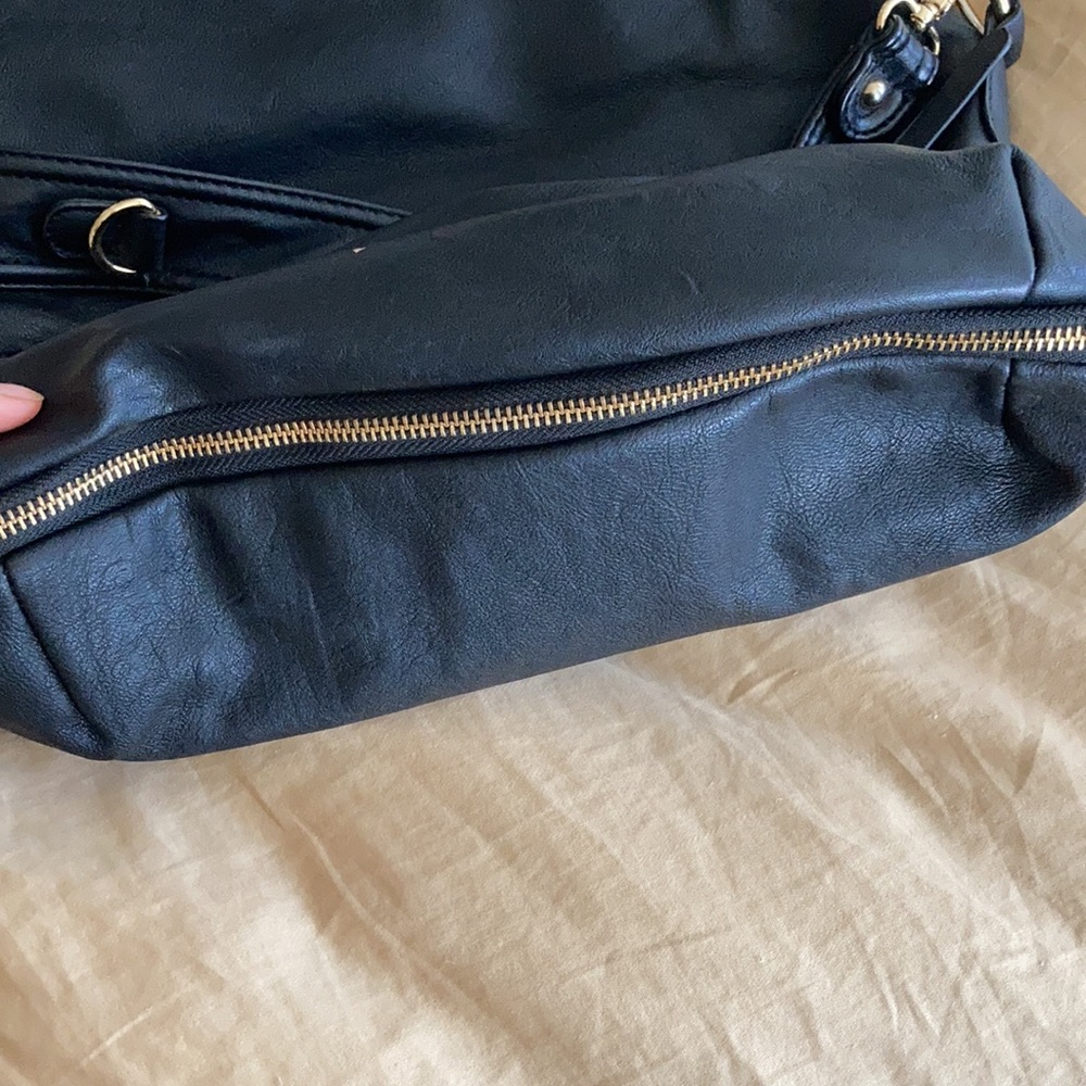 Purse - Picture 3 of 6